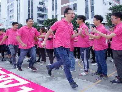廣東樂創電器有限公司是一家專業的廚房設備工程設計公司及安裝廠家，提供廚房設備工程方案價格。